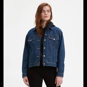 Levi’s Boyfriend Denim Jacket - Size L